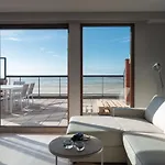 Superb Penthouse Seaview Near Bruges