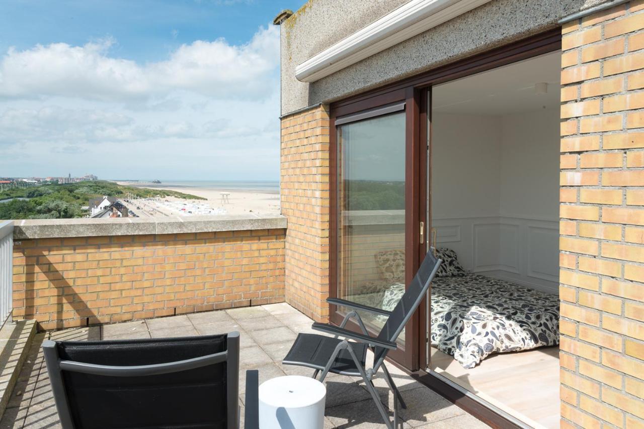 Superb Penthouse Seaview Near Apartment Bruges